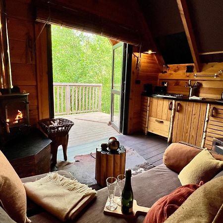 Les Cabanes De Rensiwez Mabompre Exteriör bild