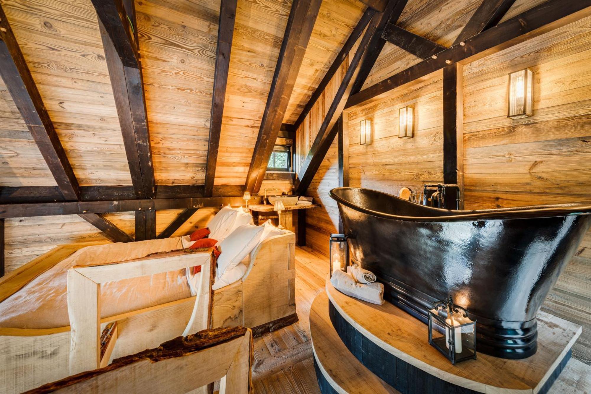 Les Cabanes De Rensiwez Mabompre Exteriör bild