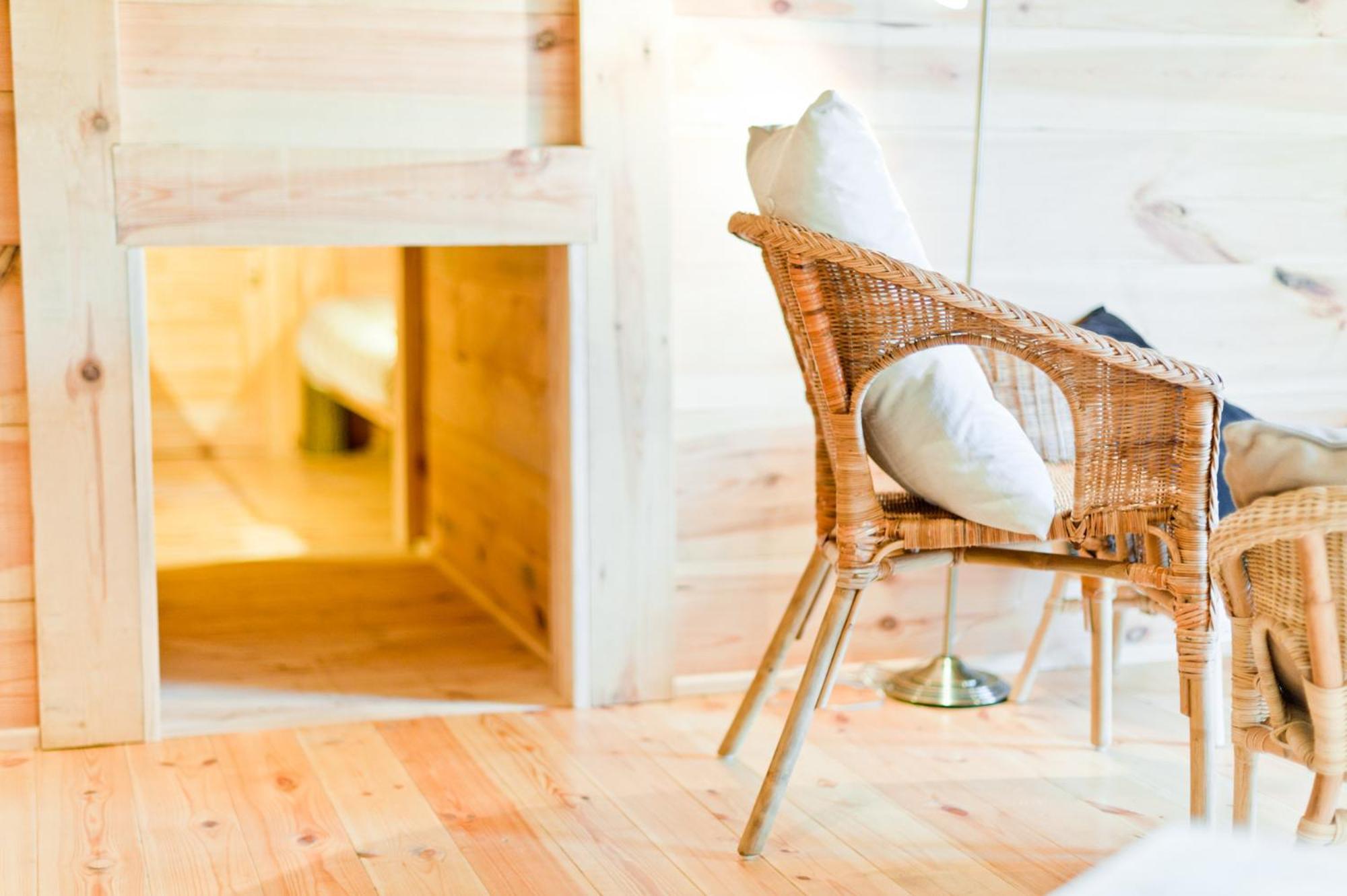 Les Cabanes De Rensiwez Mabompre Exteriör bild