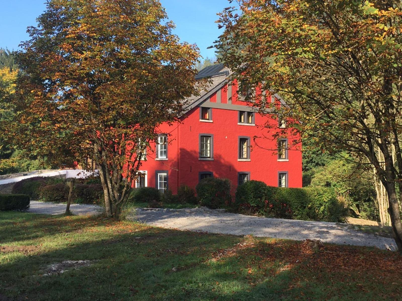 Les Cabanes De Rensiwez Mabompre Exteriör bild