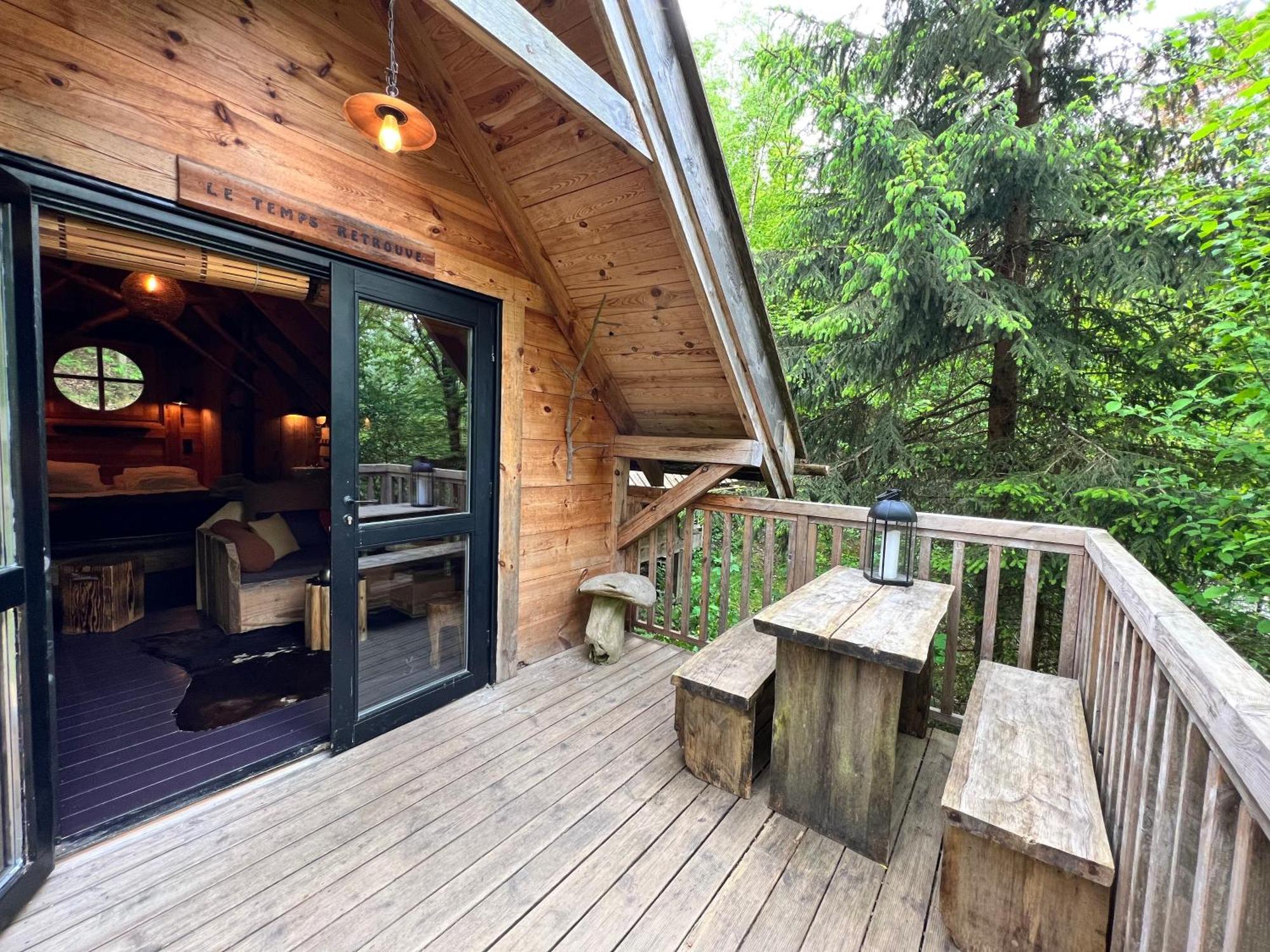 Les Cabanes De Rensiwez Mabompre Exteriör bild
