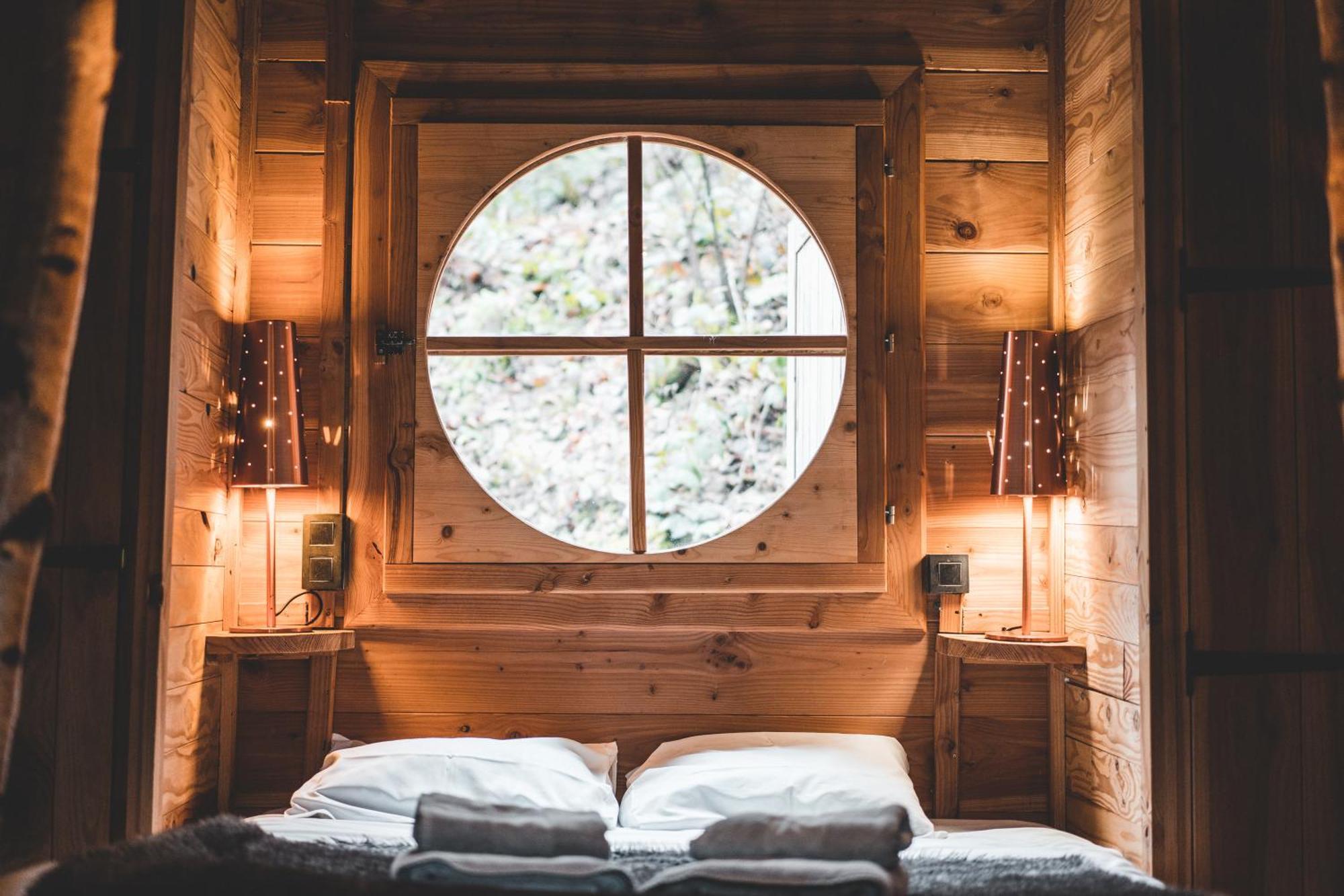 Les Cabanes De Rensiwez Mabompre Exteriör bild