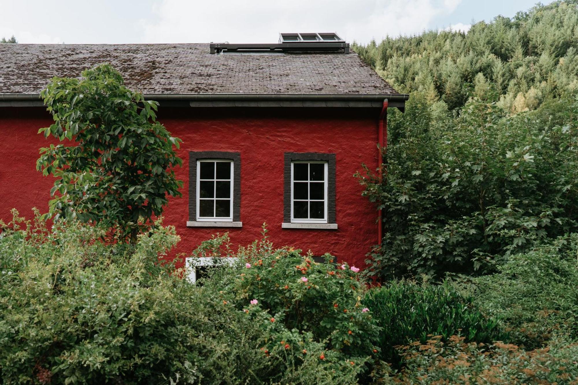 Les Cabanes De Rensiwez Mabompre Exteriör bild